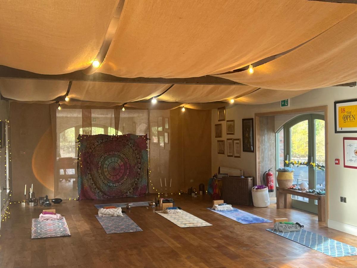 The Old Flax Mill Yoga Retreat Vila Coleraine Exterior foto