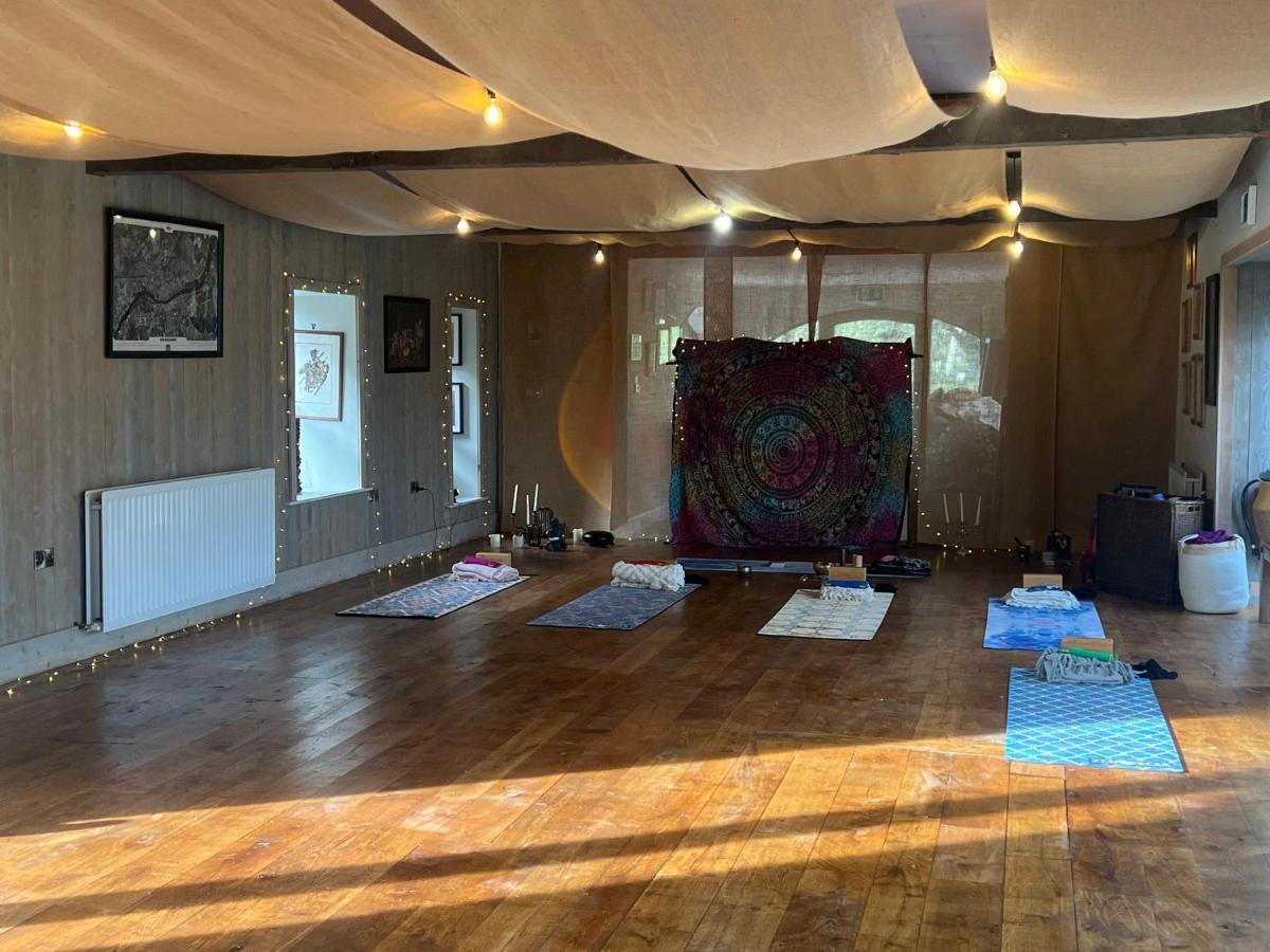 The Old Flax Mill Yoga Retreat Vila Coleraine Exterior foto